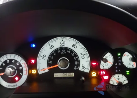 2013 Toyota Fj Cruiser z USA, uszkodzony, nr VIN JTEBU4BF3DK164838